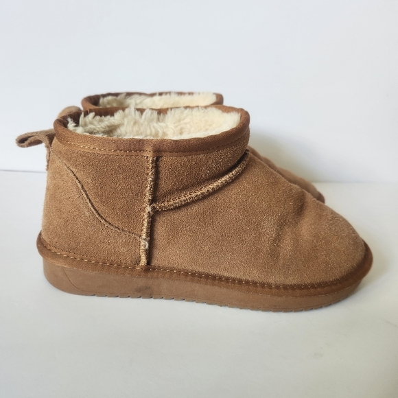 Steve Madden Cabin Tan Faux Fur Women's Cropped  Boots - Size 7.5 (38) - Picture 5 of 10